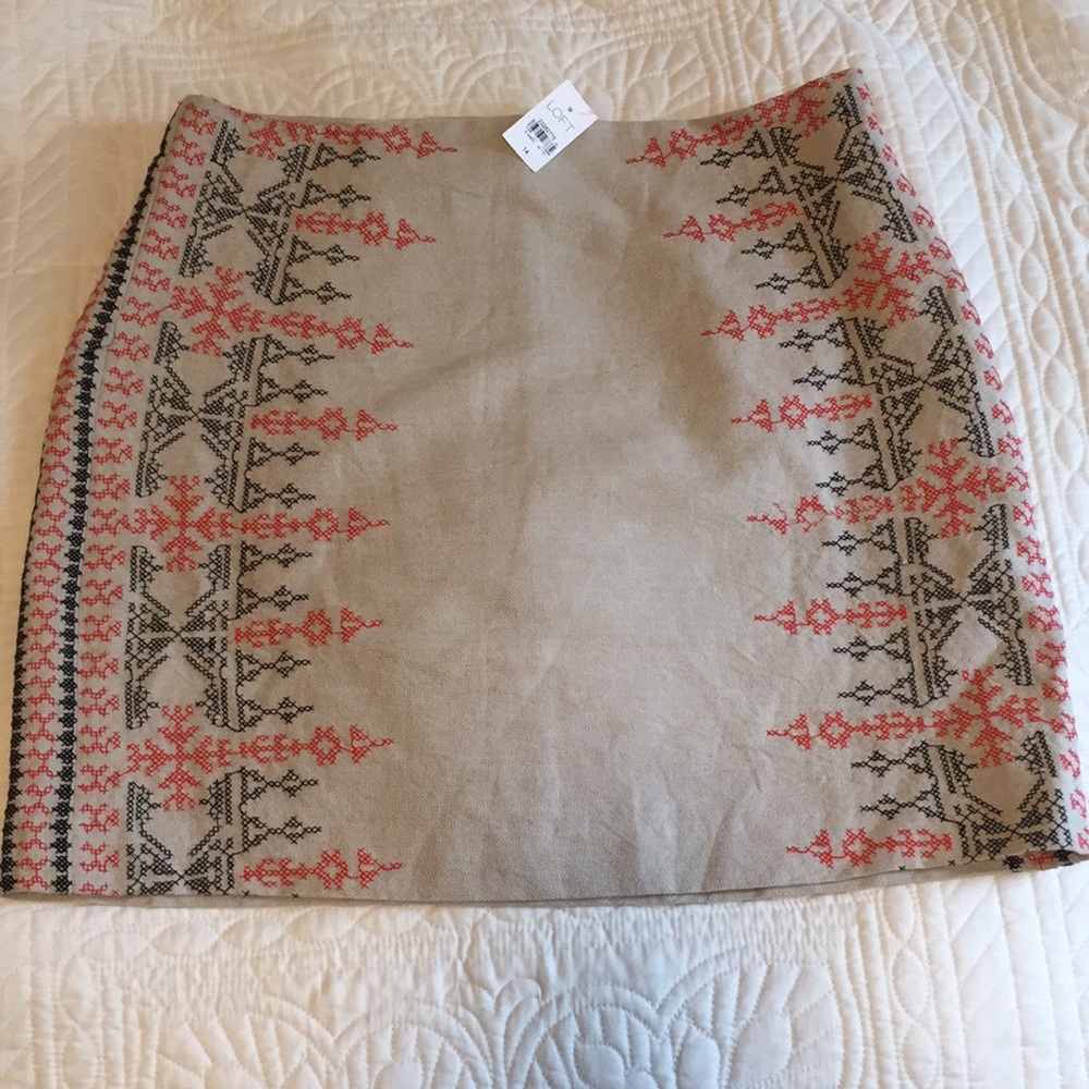 *ACCEPTING ALL OFFERS* LOFT pencil skirt
